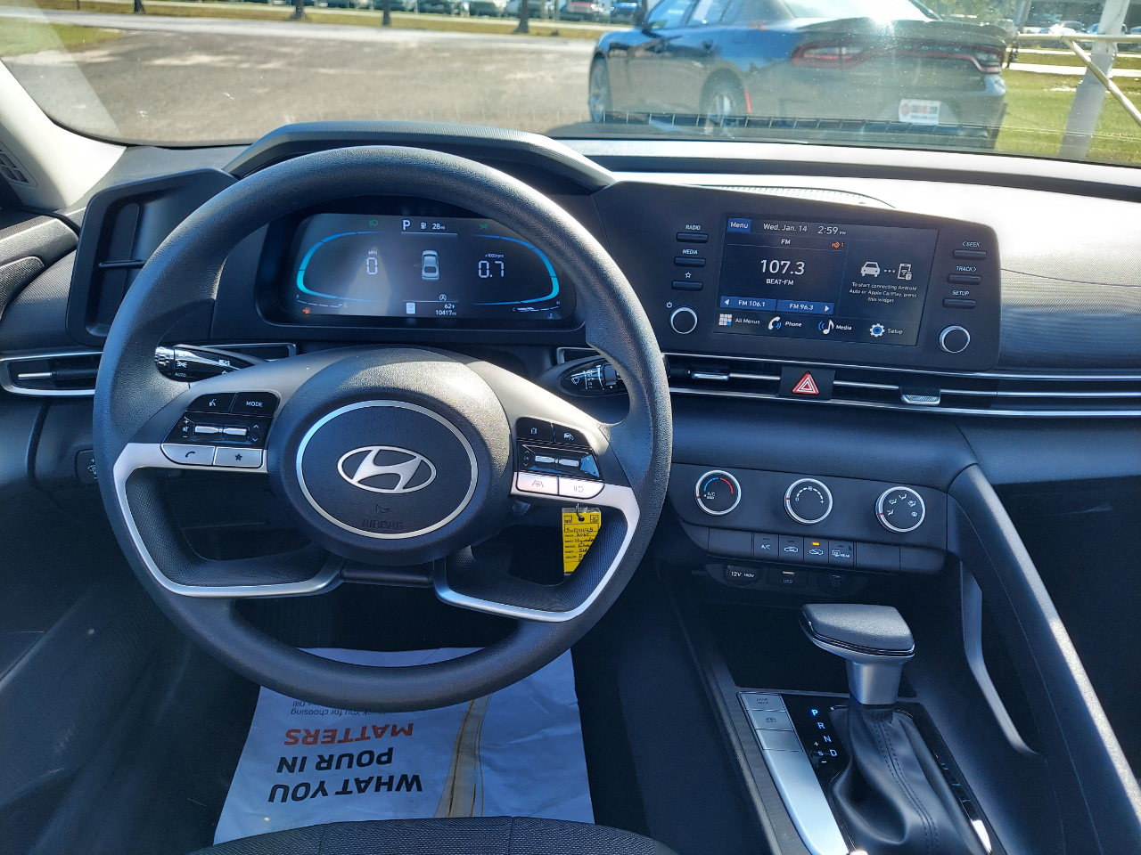 Hyundai Elantra SE IVT 2025