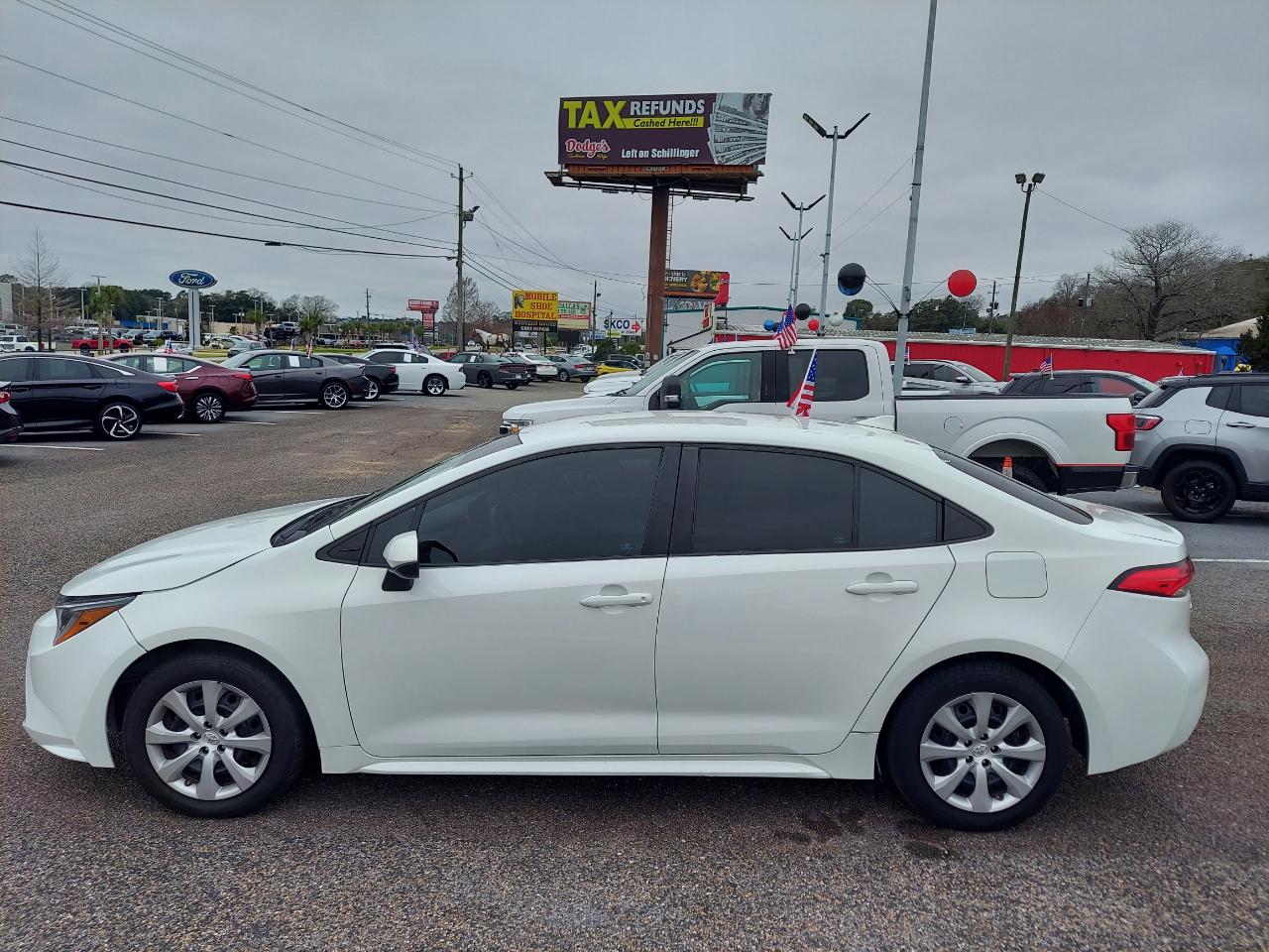 Toyota Corolla LE CVT (Natl) 2022
