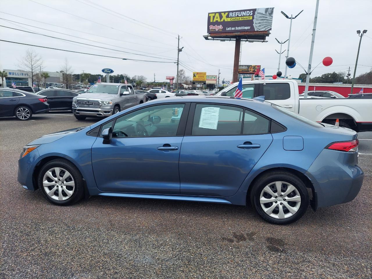 Toyota Corolla LE CVT (Natl) 2025