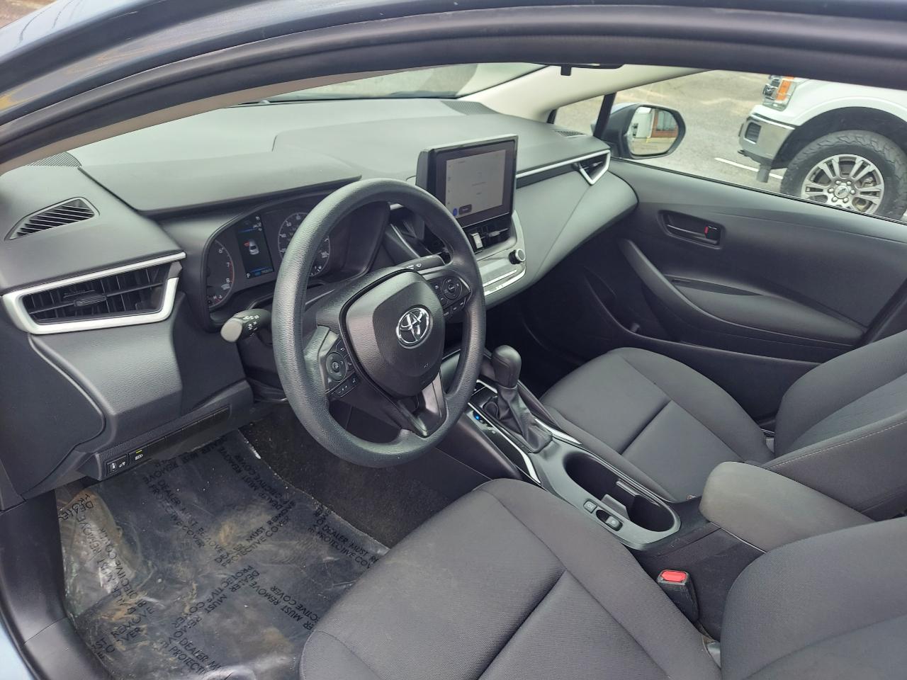 Toyota Corolla LE CVT (Natl) 2025