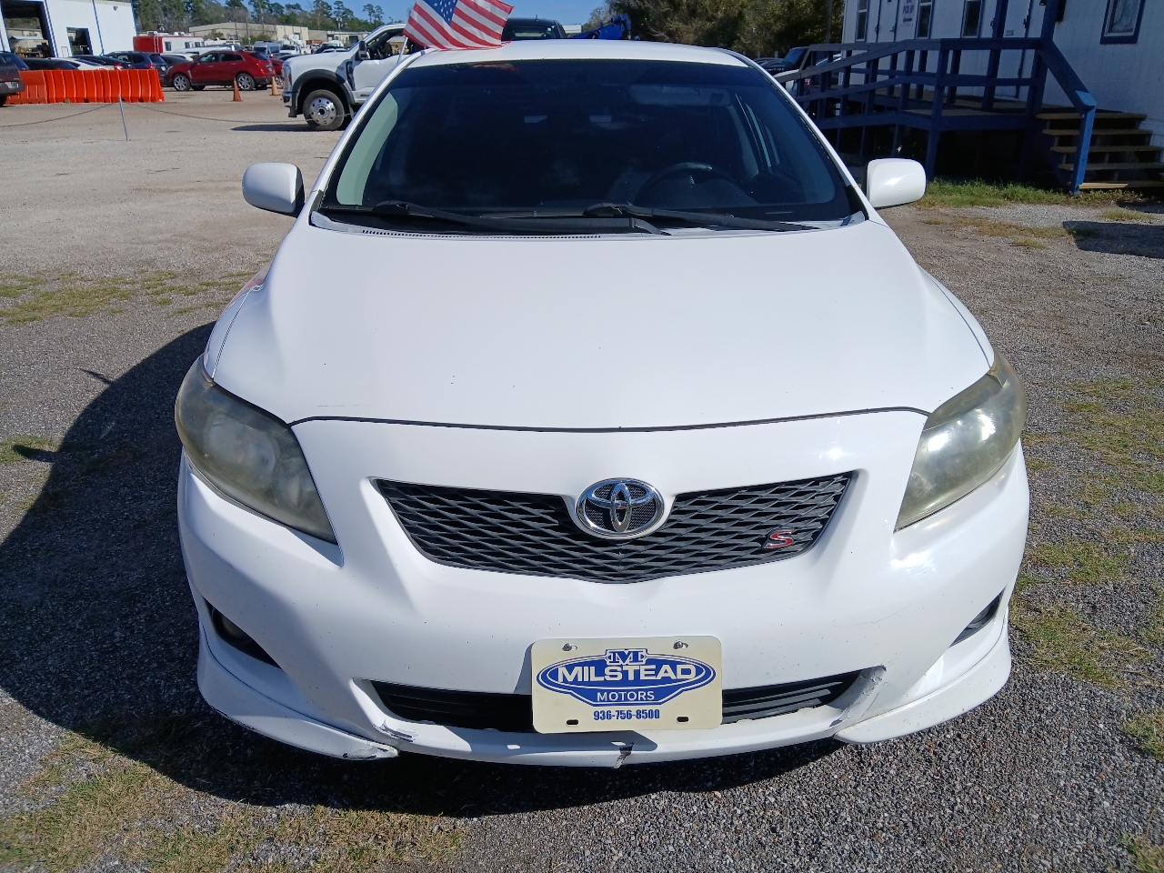 Toyota Corolla Base 4-Speed AT 2009