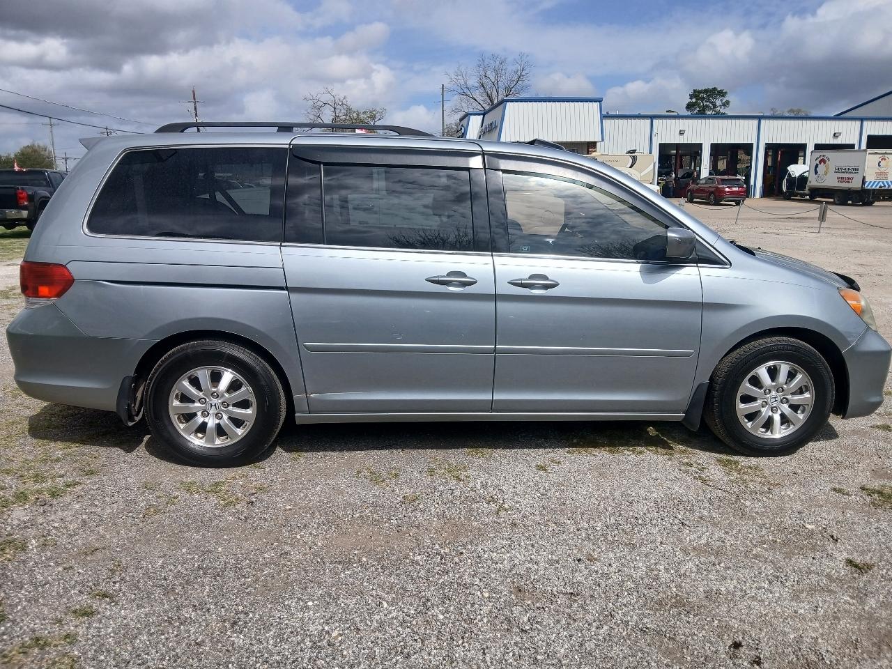 Honda Odyssey 5dr 6-Passenger EX 2009