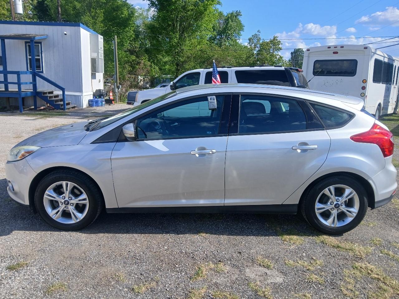 Ford Focus  2014