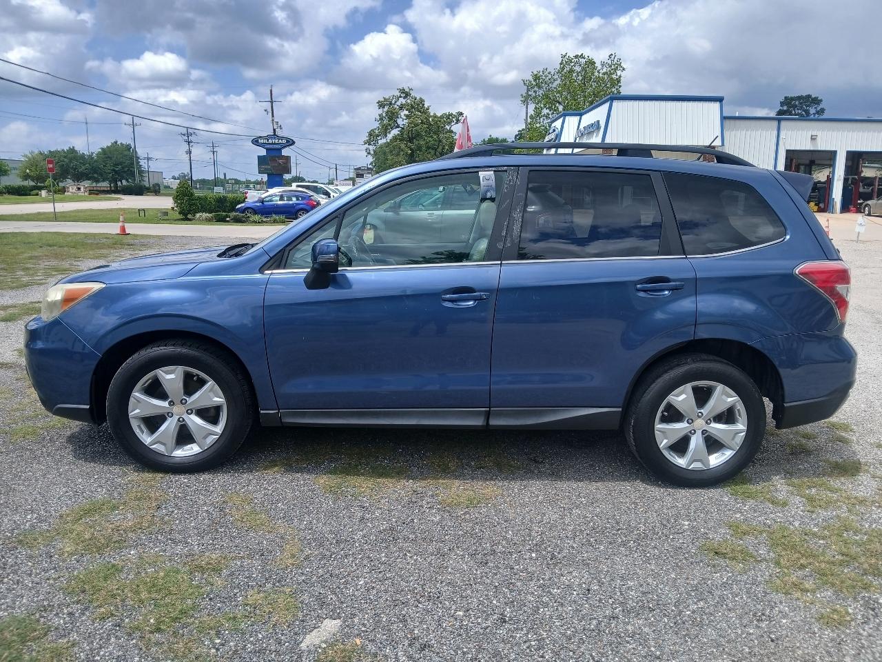 Subaru Forester 2.5i Touring 2014