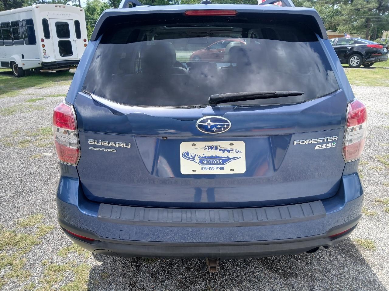 Subaru Forester 2.5i Touring 2014