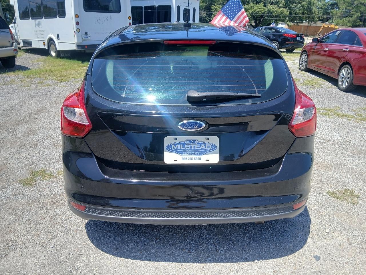 Ford Focus SE Hatch 2014