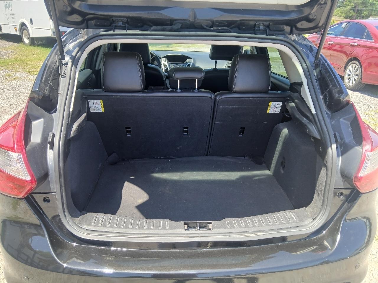 Ford Focus SE Hatch 2014