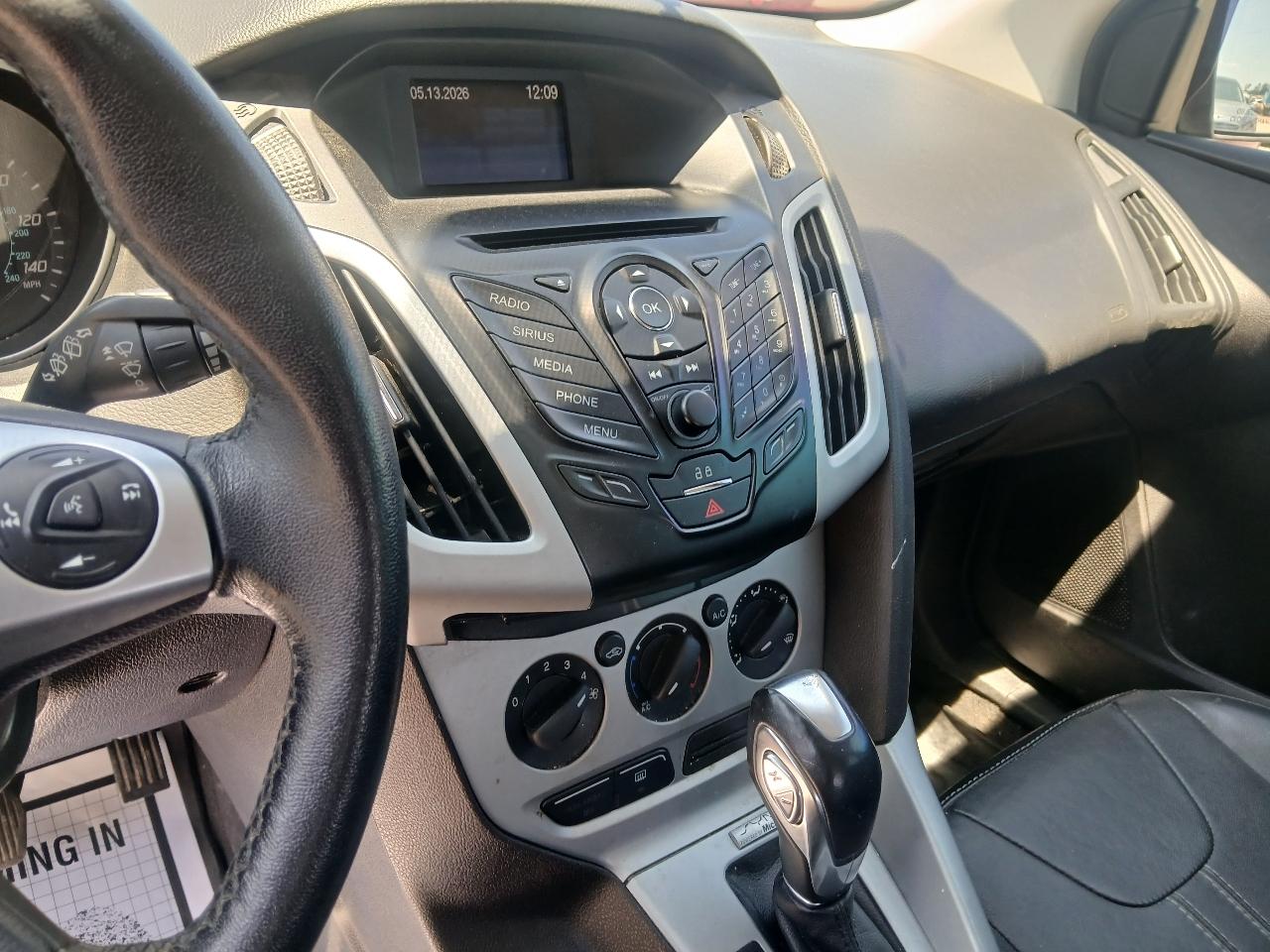 Ford Focus SE Hatch 2014