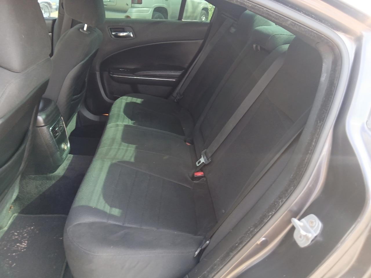 Dodge Charger 4dr Sdn SE RWD 2014