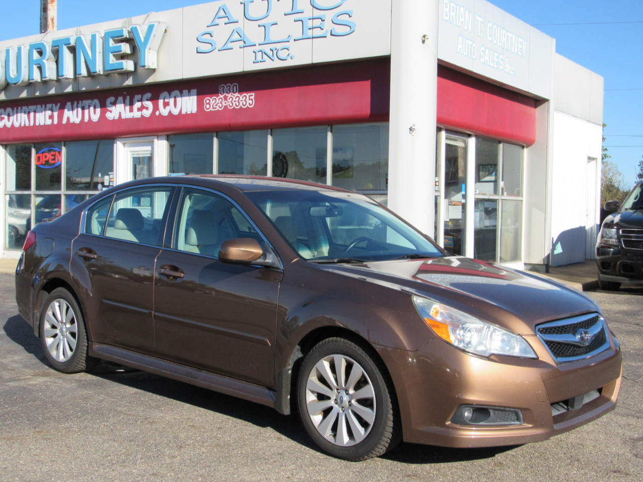 2011 Subaru Legacy 2.5i photo 2