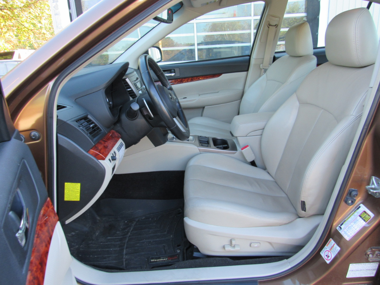 2011 Subaru Legacy 2.5i photo 4