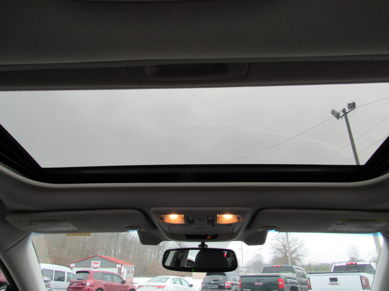 Subaru Legacy 4dr Sdn 2.5i Limited 2016