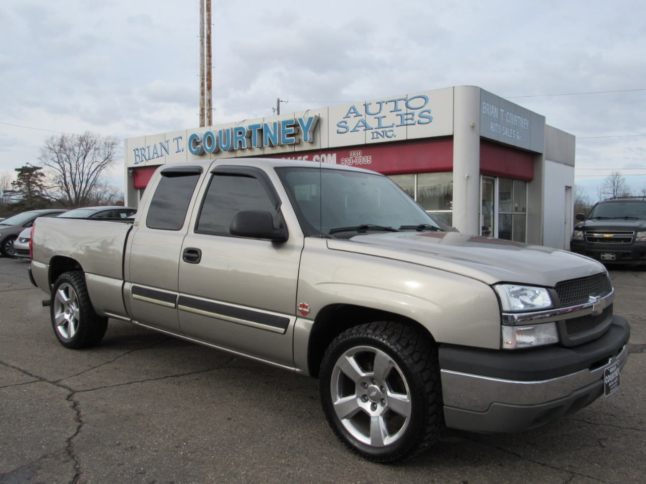 Chevrolet Silverado 1500 Ext Cab 143.5" WB Work Truck 2003