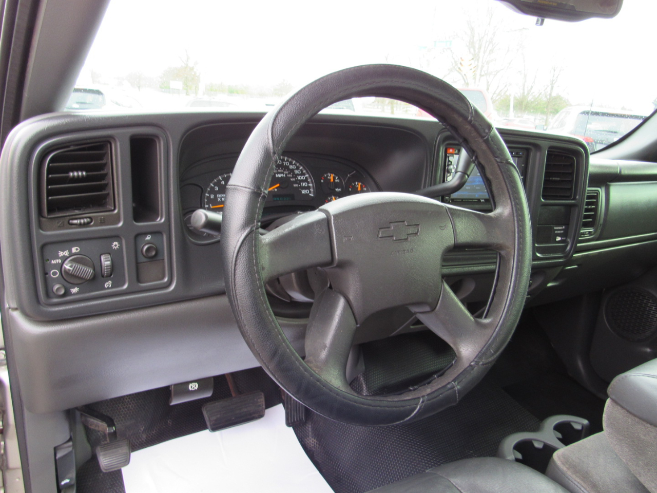 Chevrolet Silverado 1500 Ext Cab 143.5" WB Work Truck 2003