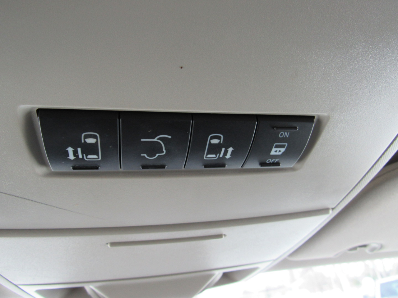 Chrysler Town & Country 4dr Wgn Touring 2016