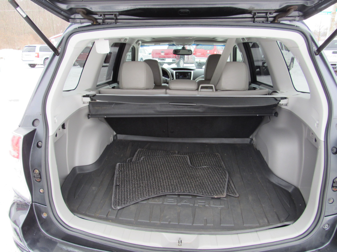 Subaru Forester 4dr Auto 2.5X Touring 2012