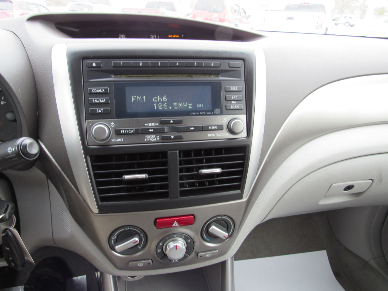 Subaru Forester 4dr Auto 2.5X Premium w/All-Weather Pkg 2010