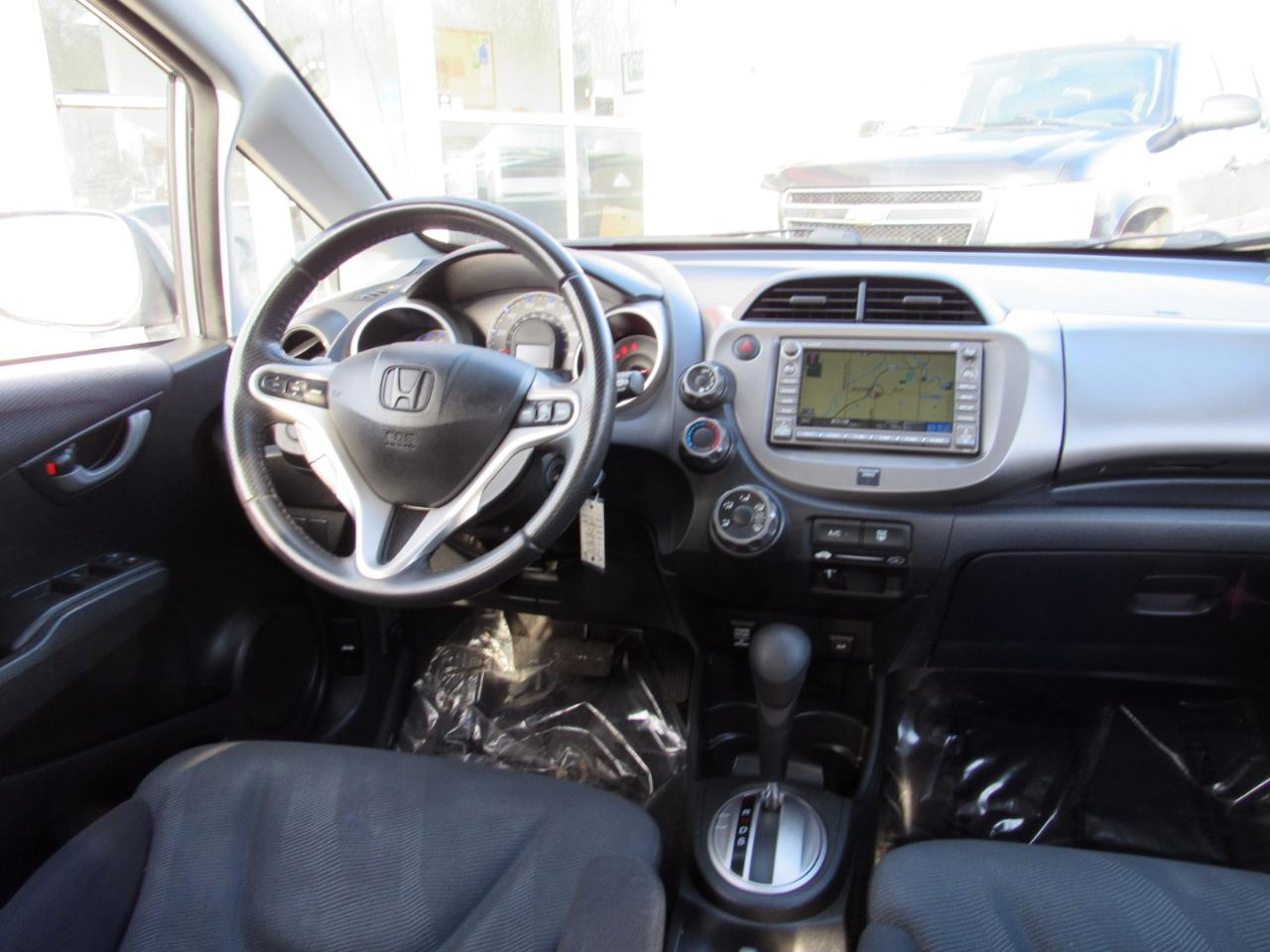 Honda Fit 5dr HB Auto Sport w/Navi 2009