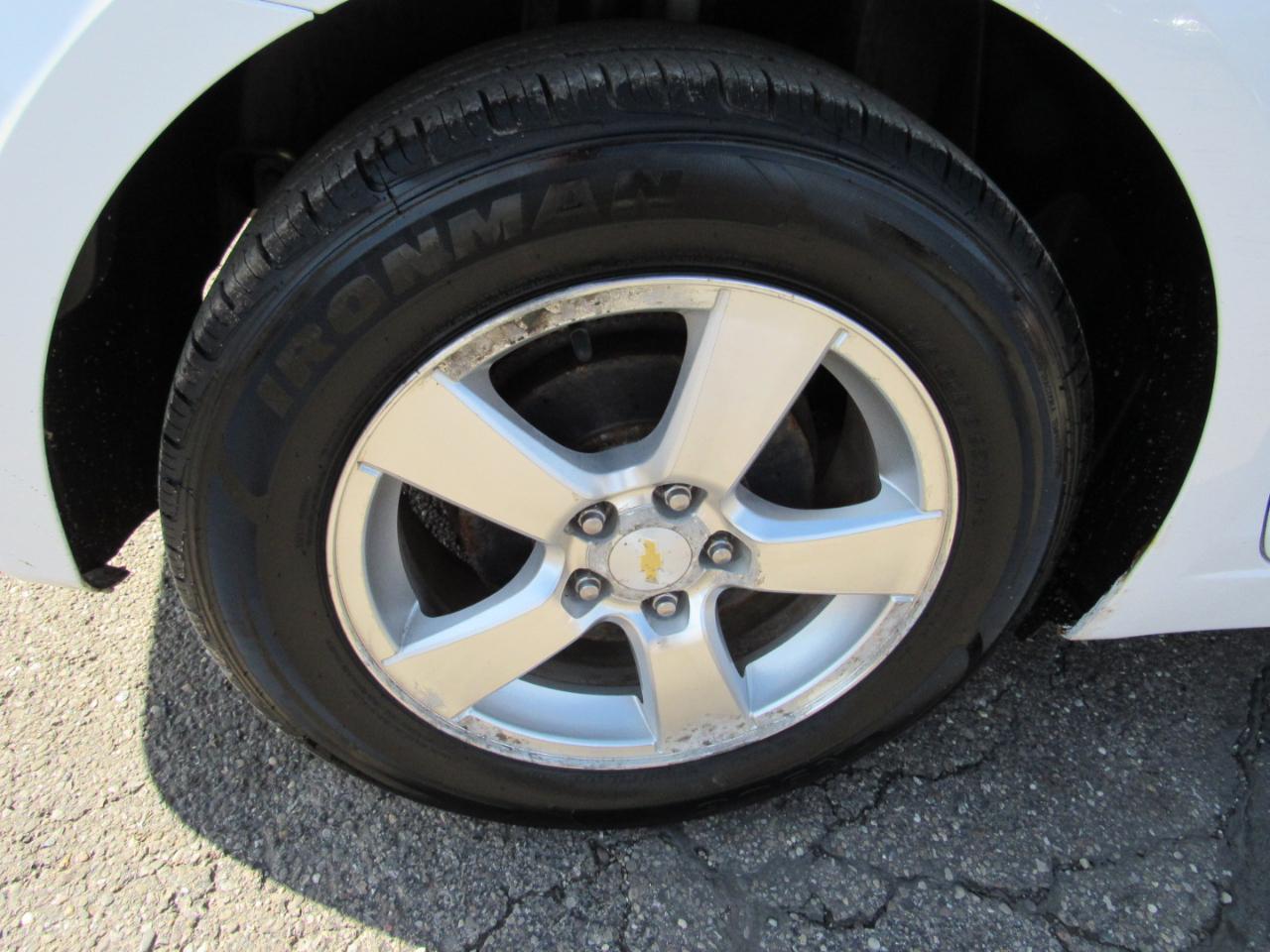 Chevrolet Cruze 4dr Sdn LT w/2LT 2011