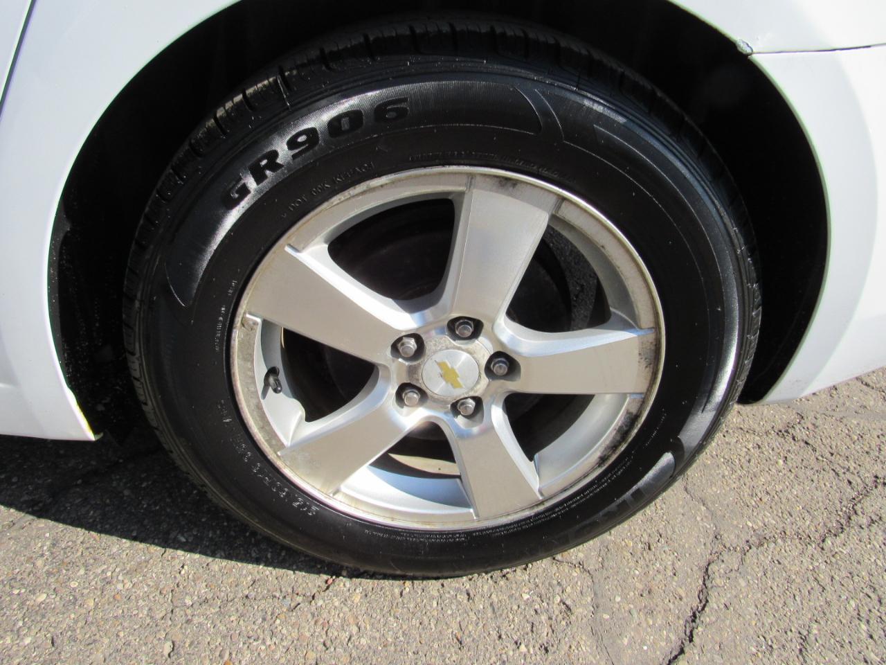 Chevrolet Cruze 4dr Sdn LT w/2LT 2011