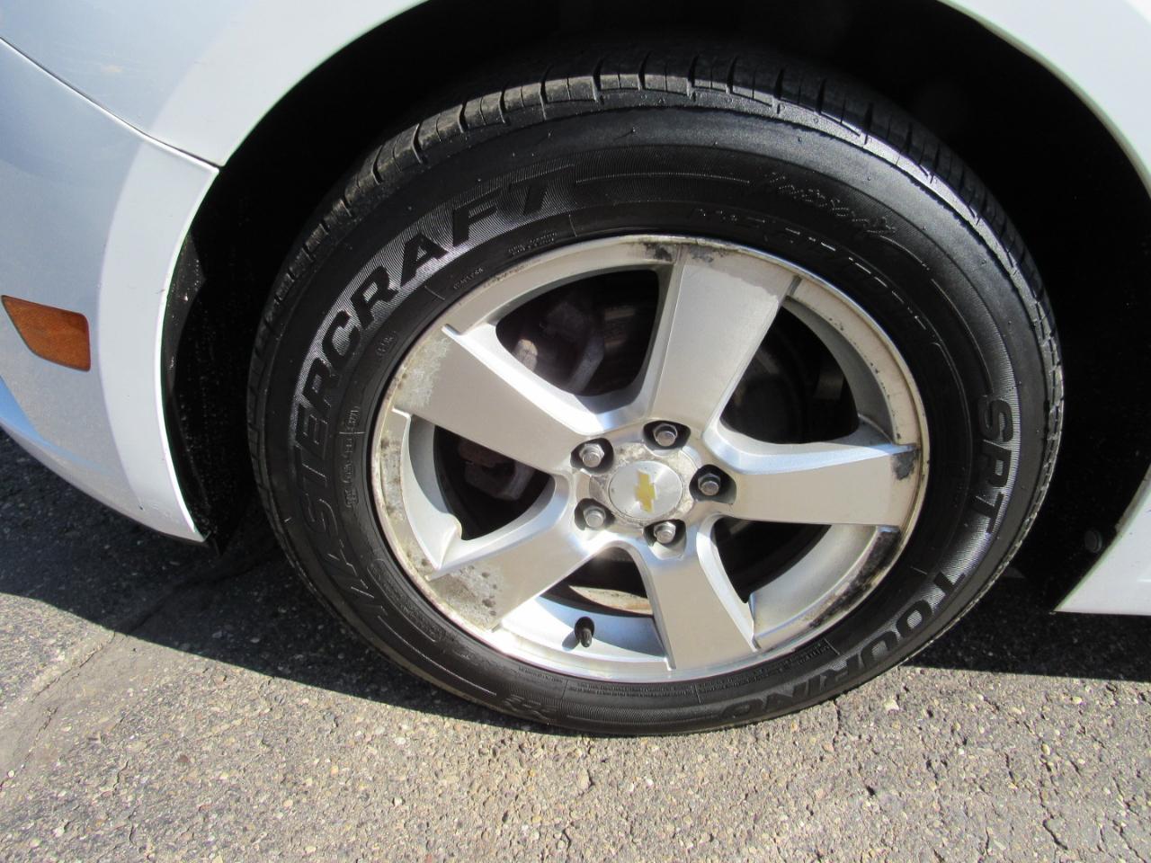 Chevrolet Cruze 4dr Sdn LT w/2LT 2011