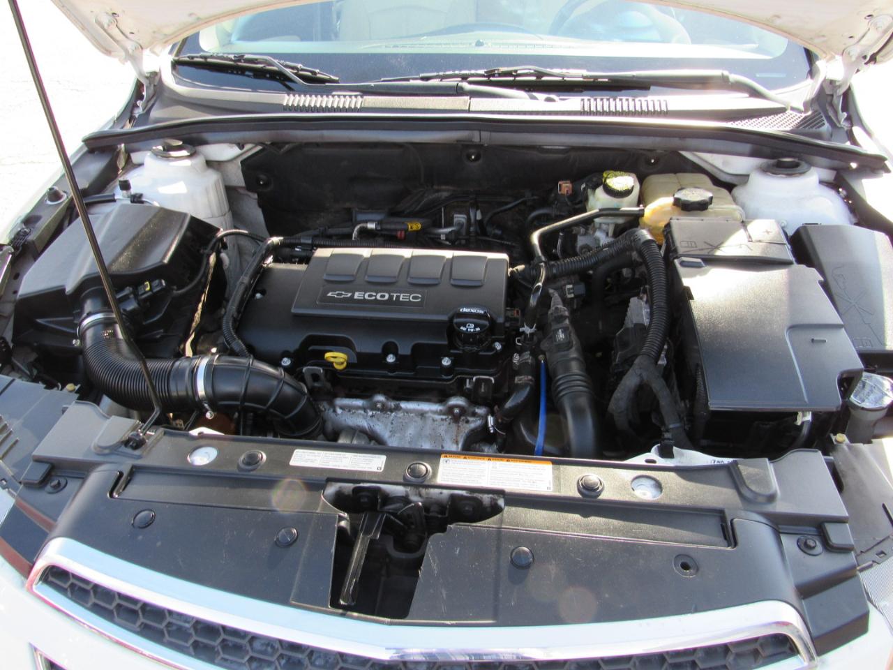 Chevrolet Cruze 4dr Sdn LT w/2LT 2011