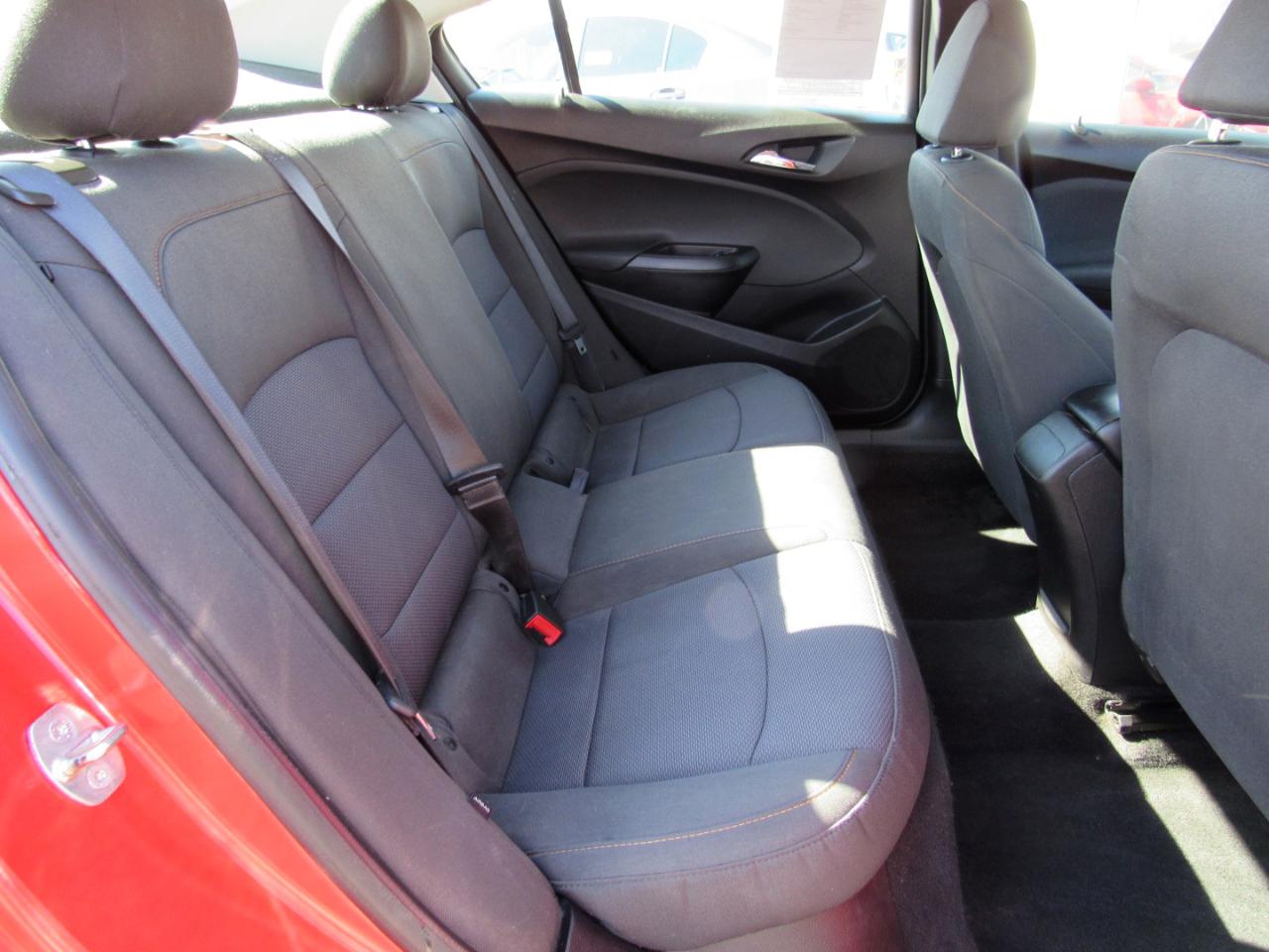 Chevrolet Cruze 4dr Sdn 1.4L LS w/1SB 2018