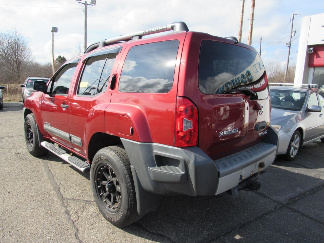Nissan Xterra 4WD 4dr Auto Pro-4X 2013