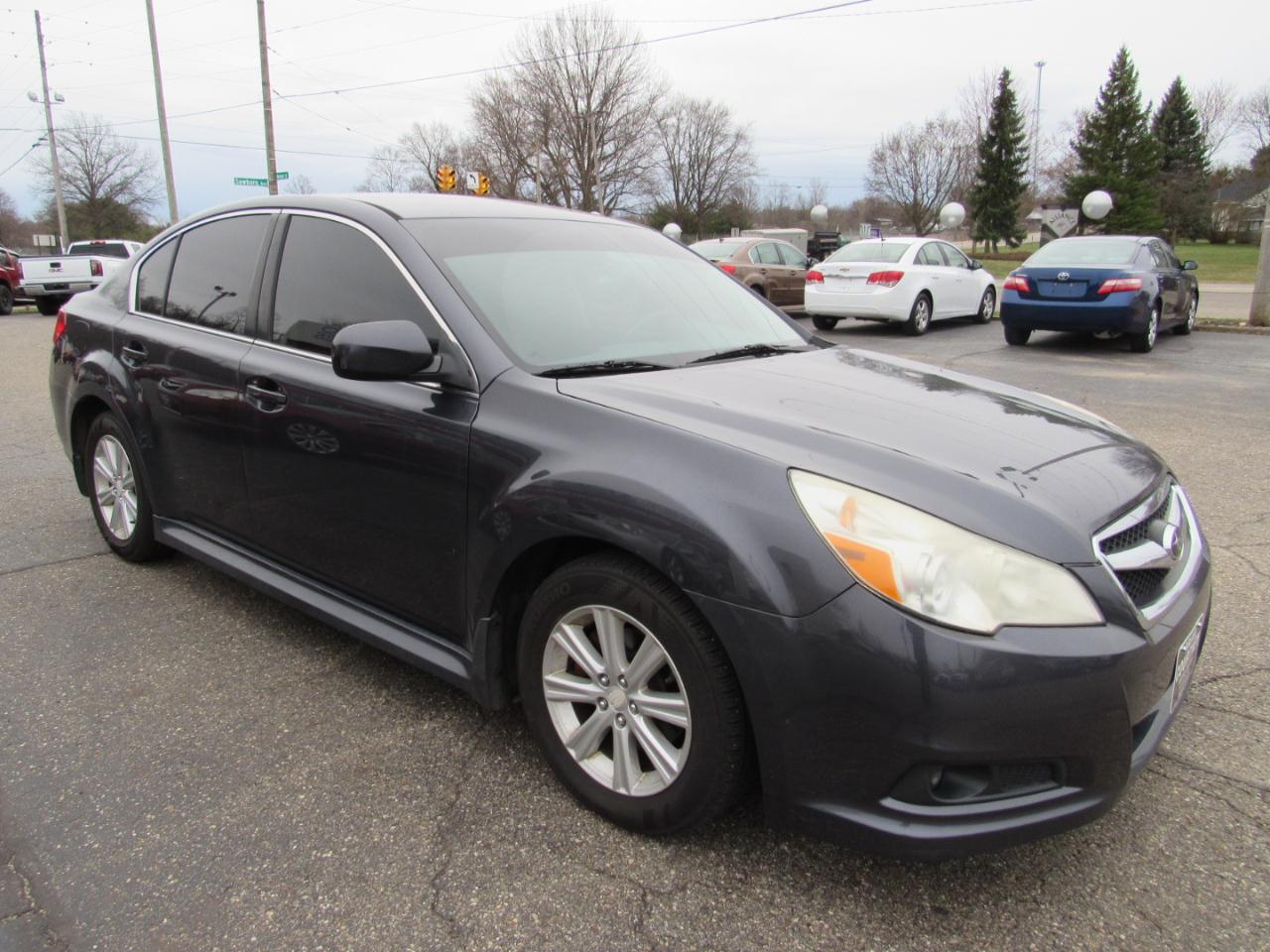 Subaru Legacy 4dr Sdn H4 Auto 2.5i 2012