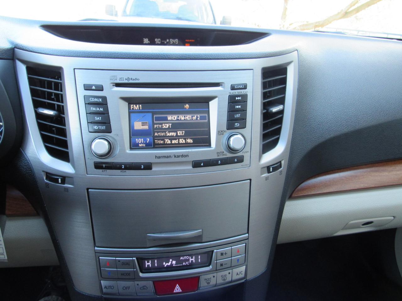 Subaru Outback 4dr Wgn H4 Auto 2.5i Limited 2013