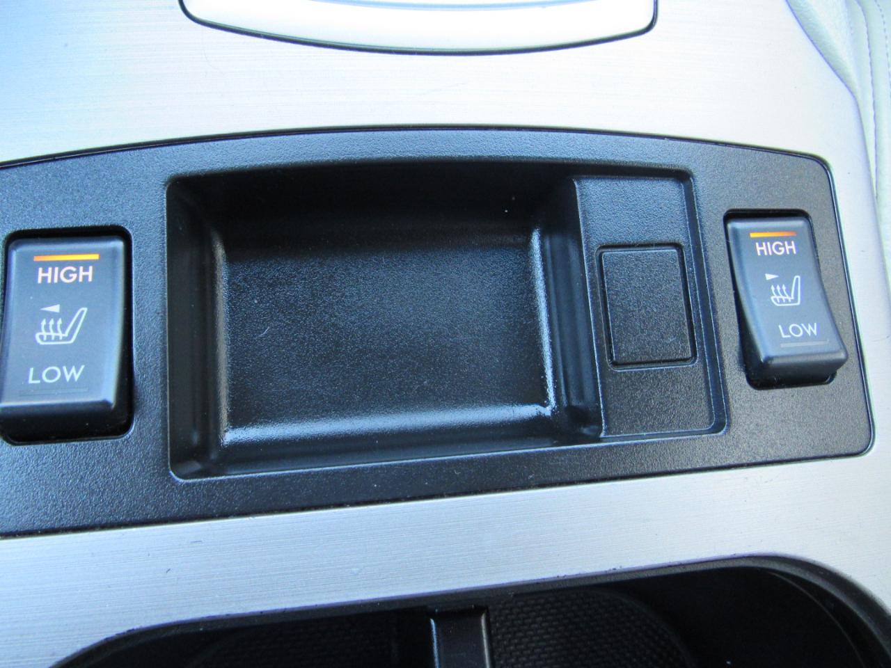 Subaru Outback 4dr Wgn H4 Auto 2.5i Limited 2013