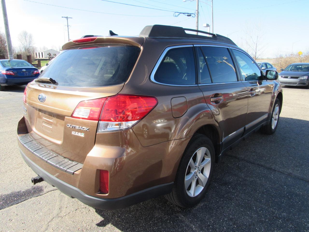 Subaru Outback 4dr Wgn H4 Auto 2.5i Limited 2013