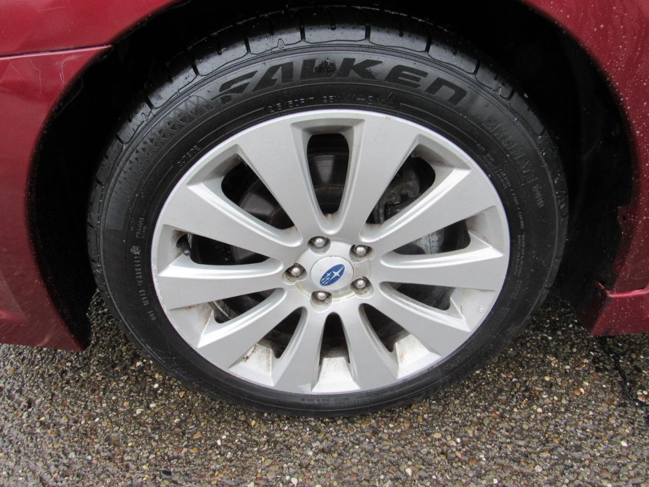 Subaru Legacy 4dr Sdn H4 Auto 2.5i Limited 2012