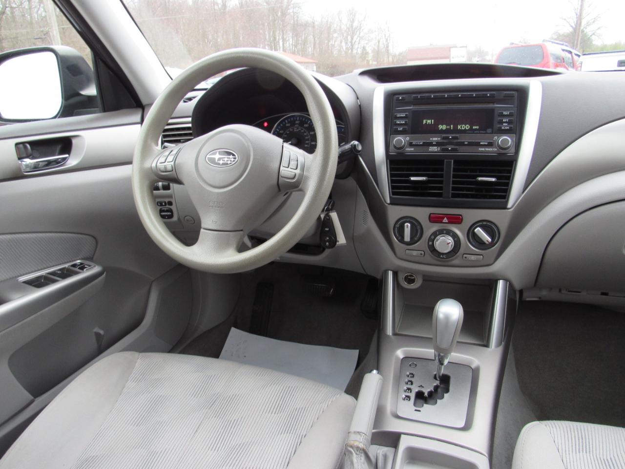 Subaru Forester 4dr Auto 2.5X Premium w/All-Weather Pkg 2010