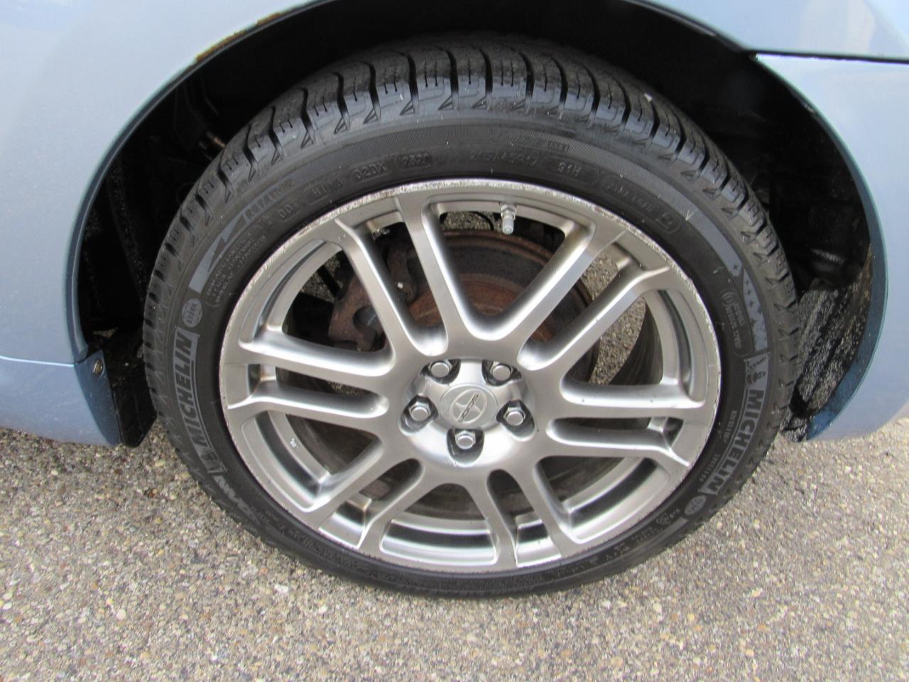 Scion tC 2dr HB Man Spec (Natl) 2008