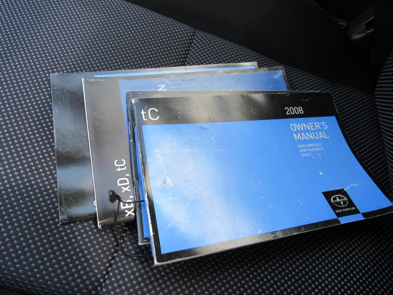 Scion tC 2dr HB Man Spec (Natl) 2008