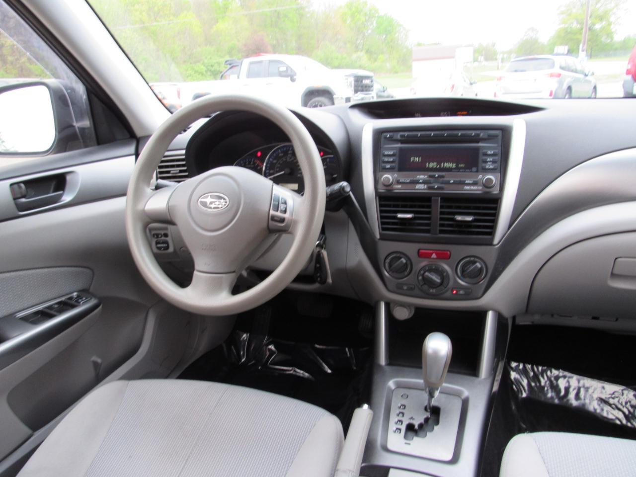 Subaru Forester 4dr Auto 2.5X 2012