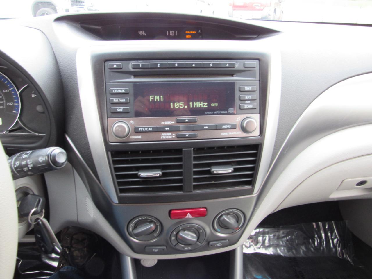 Subaru Forester 4dr Auto 2.5X 2012