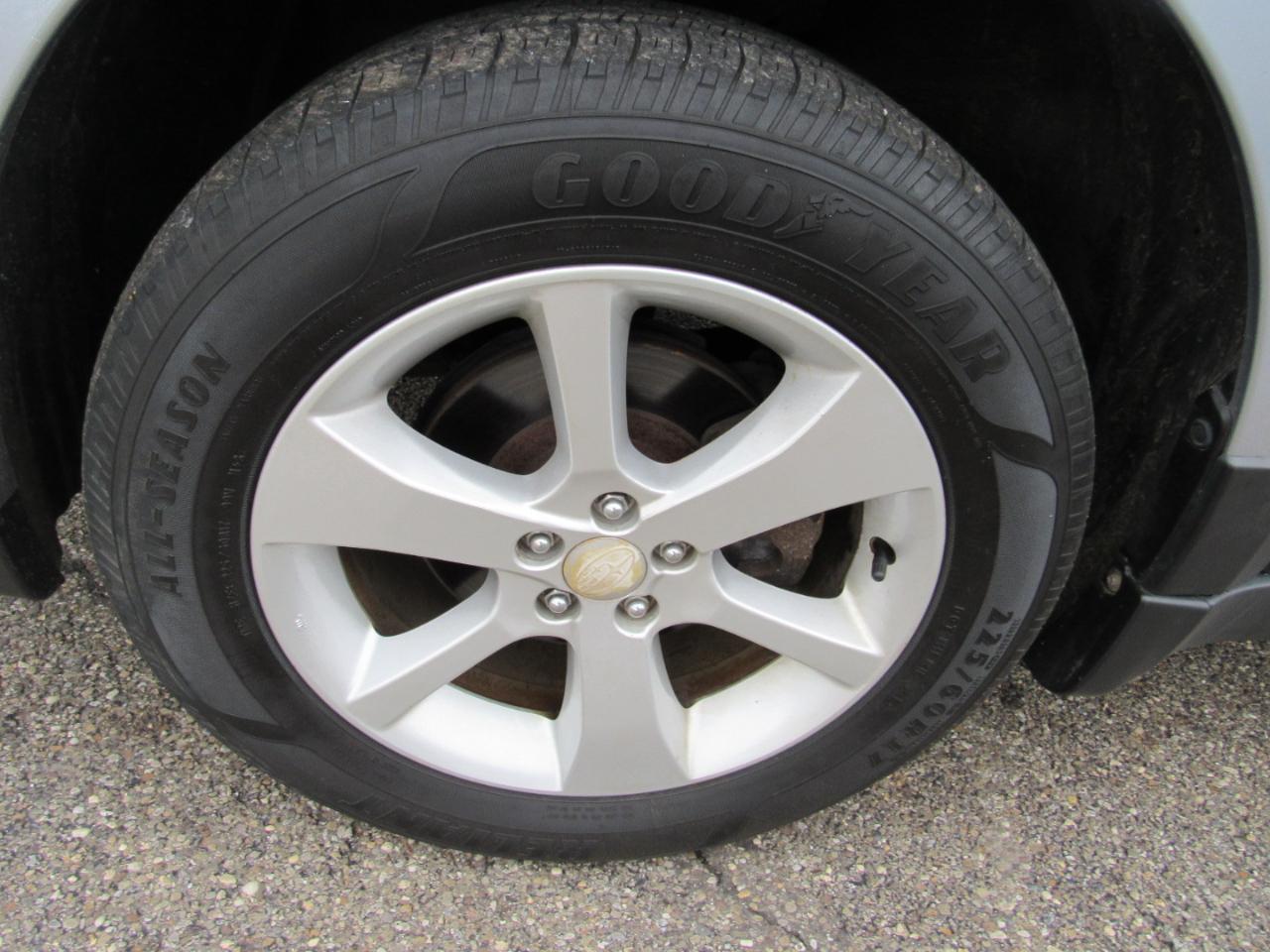 Subaru Outback 4dr Wgn H4 Auto 2.5i Premium 2014
