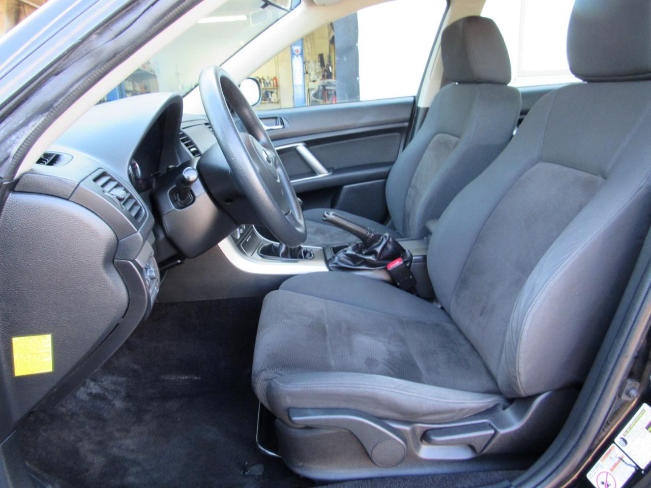 Subaru Outback 4dr H4 Man 2009