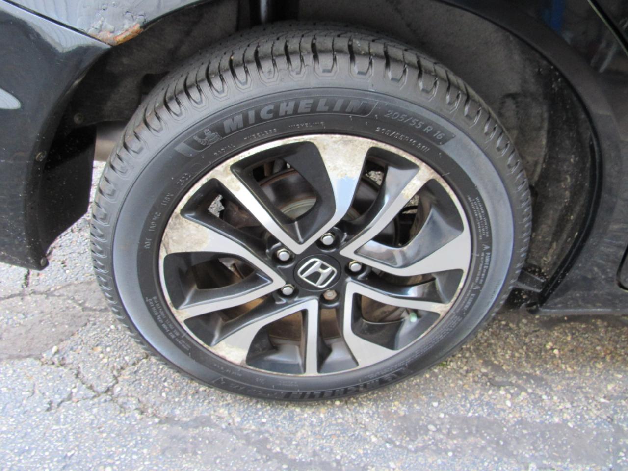 Honda Civic Sedan 4dr CVT EX 2014