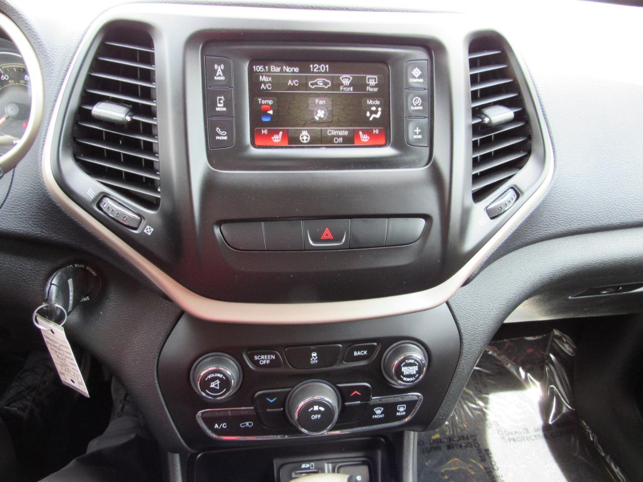 Jeep Cherokee 4WD 4dr Latitude 2015