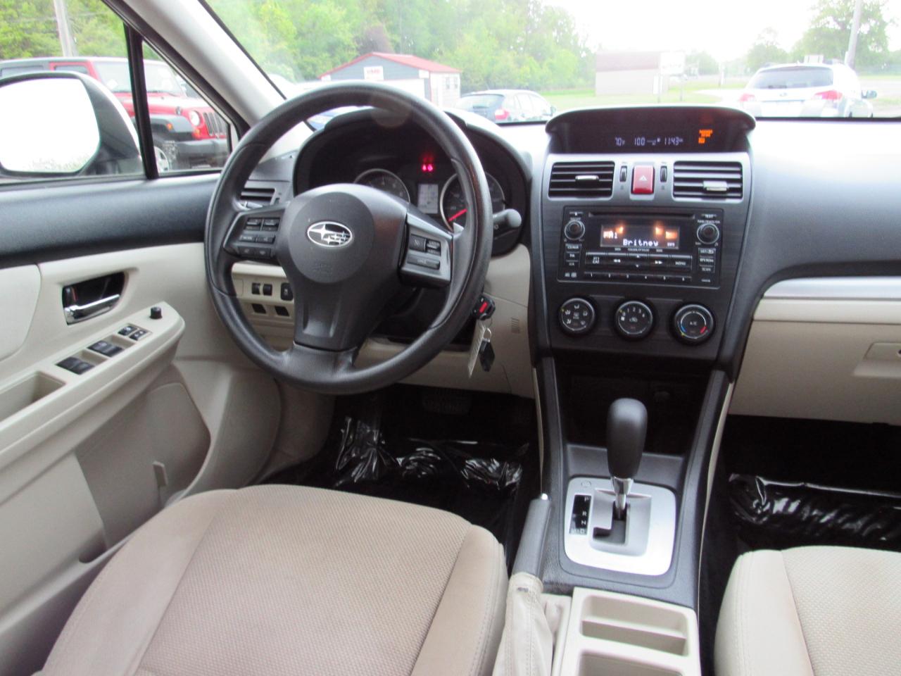 Subaru XV Crosstrek 5dr Auto 2.0i Premium 2013