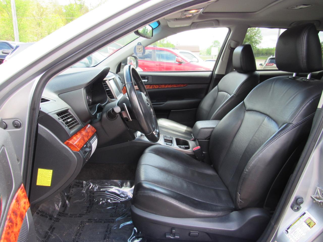 Subaru Outback 4dr Wgn H6 Auto 3.6R Limited 2012