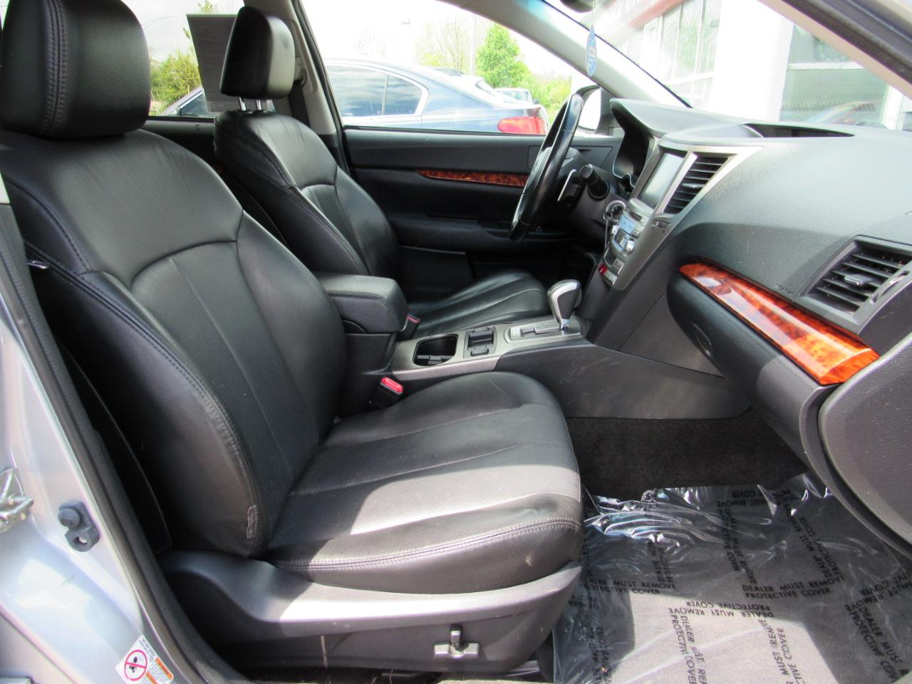 Subaru Outback 4dr Wgn H6 Auto 3.6R Limited 2012