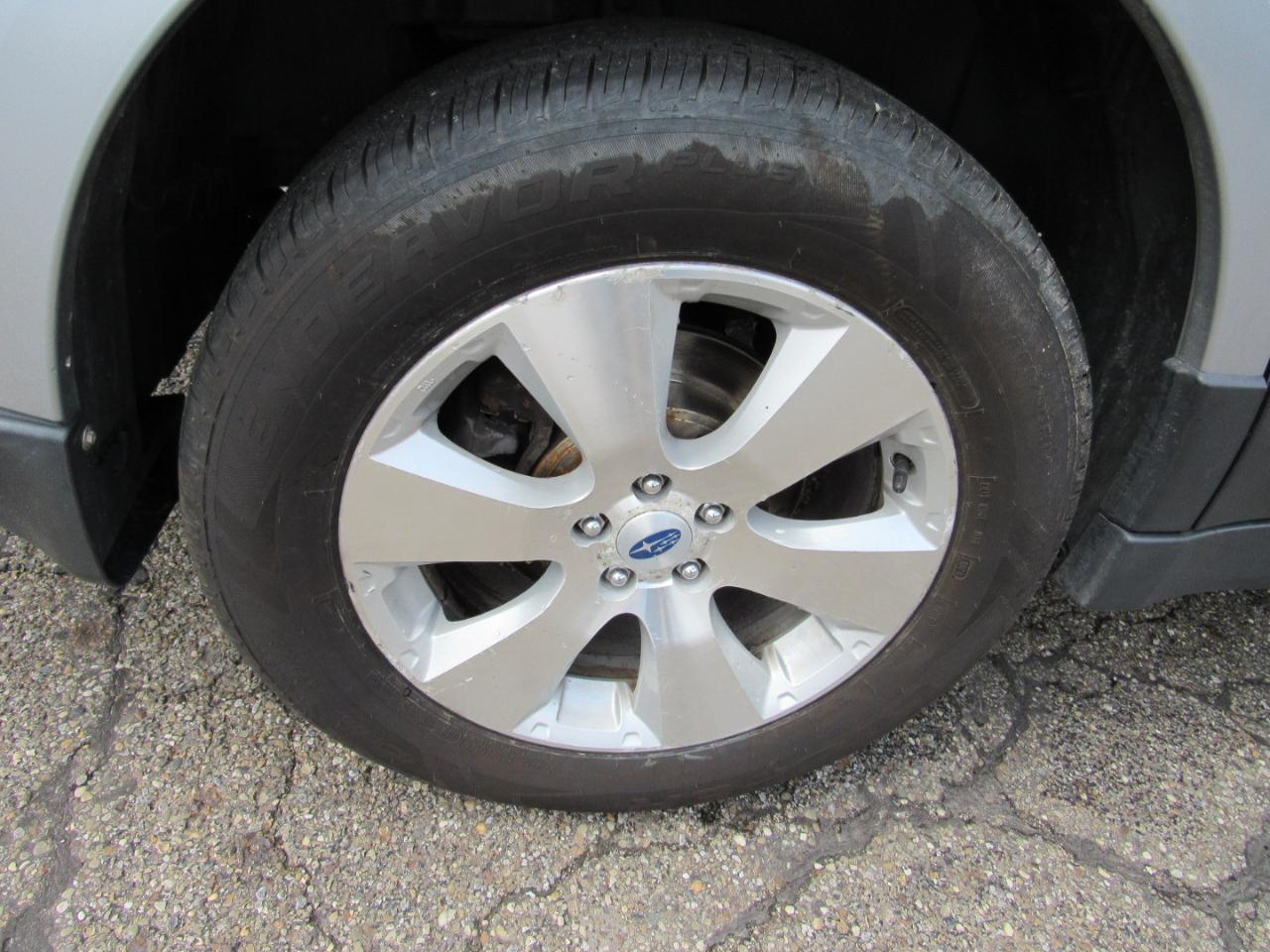 Subaru Outback 4dr Wgn H6 Auto 3.6R Limited 2012