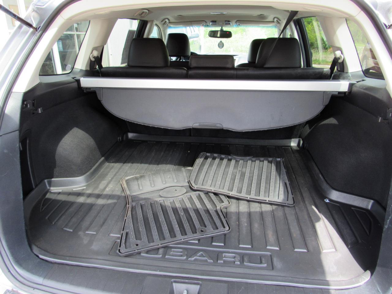 Subaru Outback 4dr Wgn H6 Auto 3.6R Limited 2012