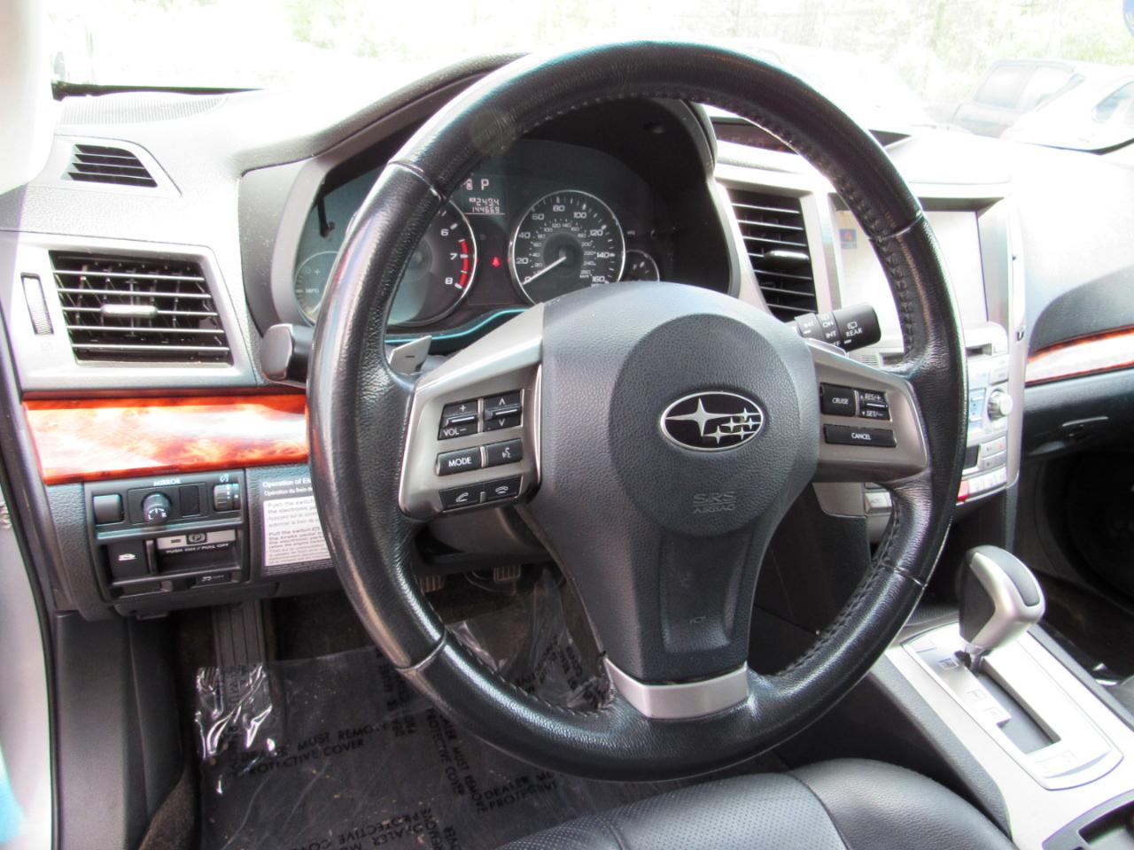 Subaru Outback 4dr Wgn H6 Auto 3.6R Limited 2012