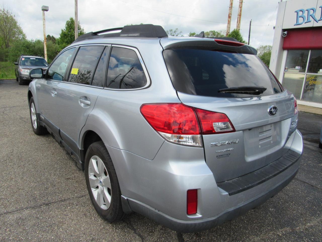 Subaru Outback 4dr Wgn H6 Auto 3.6R Limited 2012
