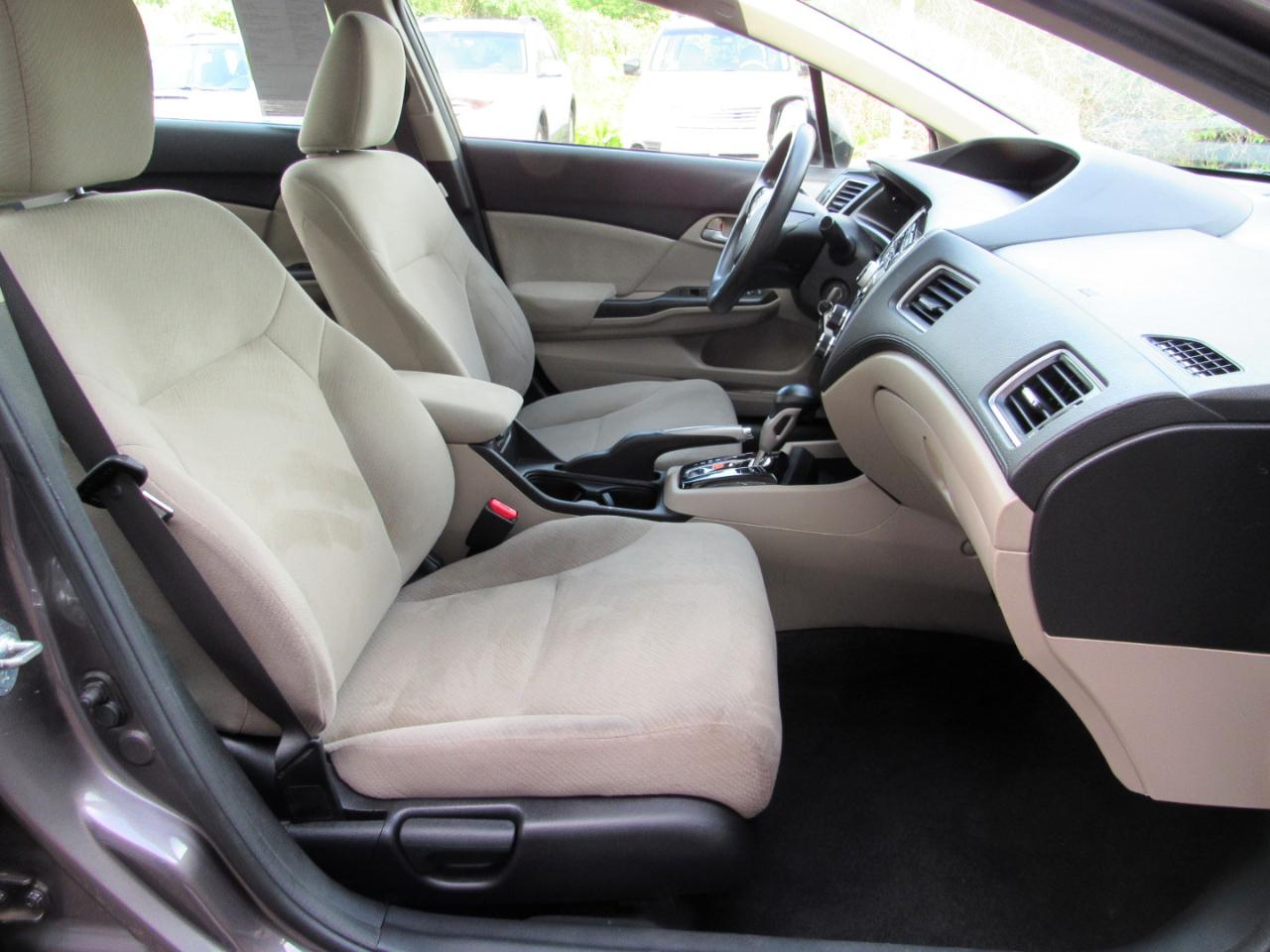 Honda Civic Sdn 4dr Auto LX 2013